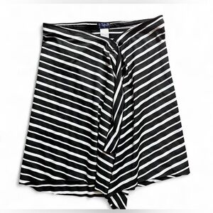 Star City Black and White Diagonal Striped Mini Skirt size L